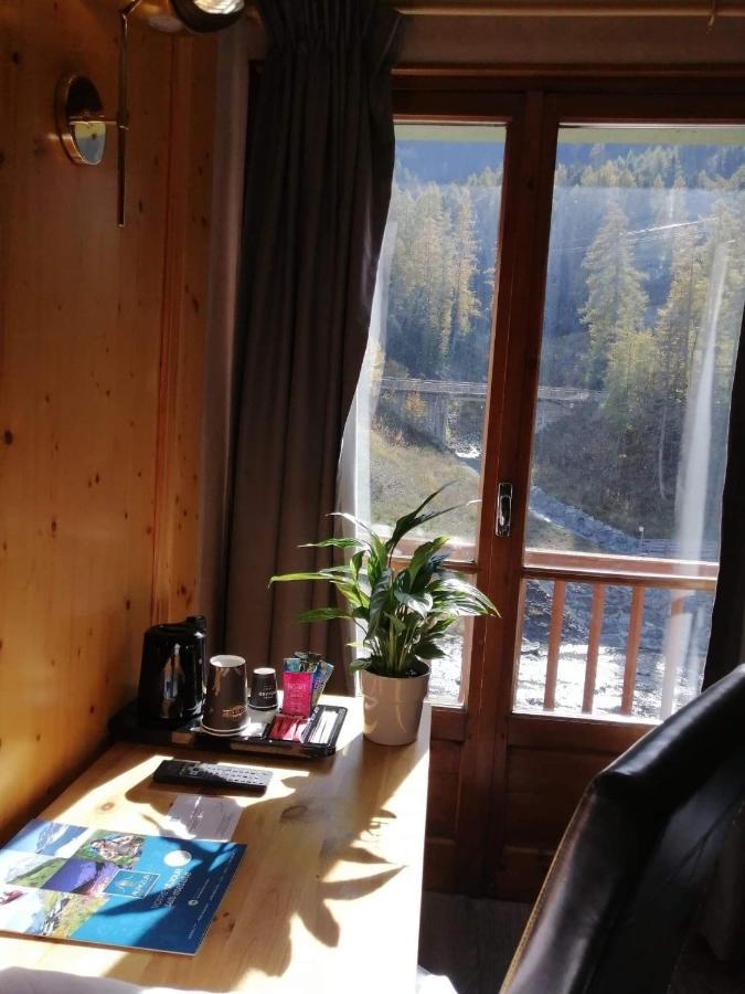Alpazur Val Cenis Hotel Lanslebourg-Mont-Cenis Ngoại thất bức ảnh